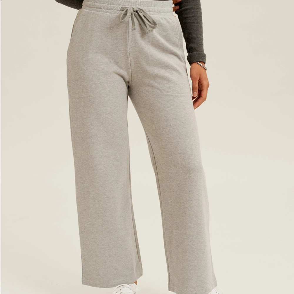 Kotn dusty blue culotte sweatpants - Picture 4 of 5